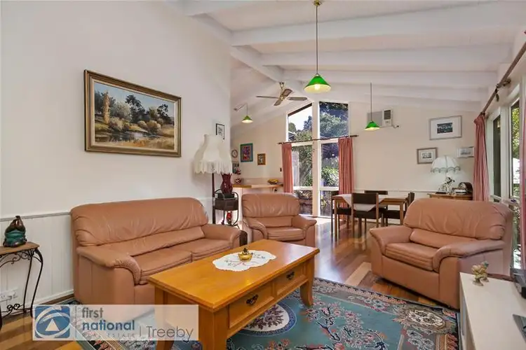 12a Tatiara Avenue, Croydon North VIC 3136