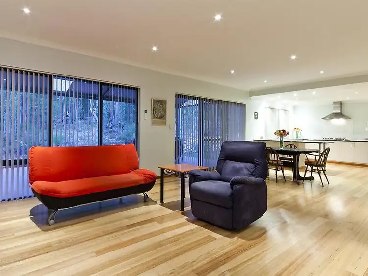 Seventh view of Homely house listing, 6 Devonleigh Street, Bedfordale WA 6112