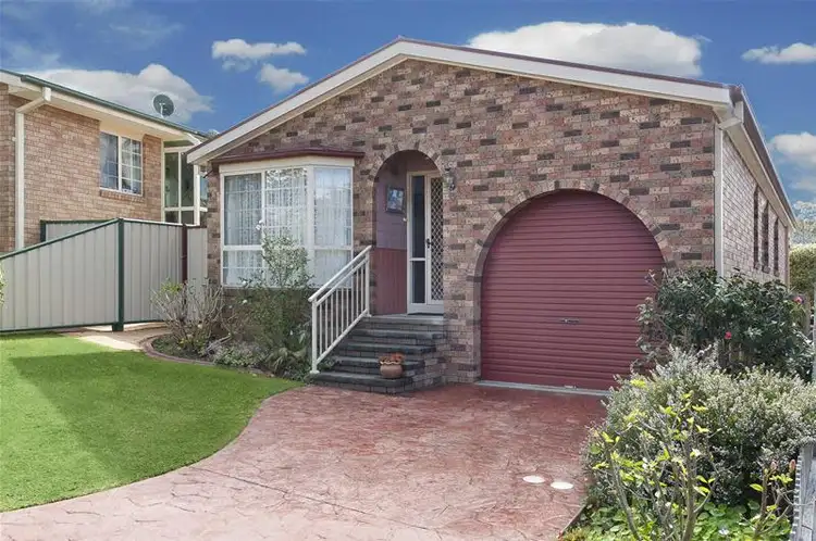 12 Wentworth Avenue, Sunshine Bay NSW 2536