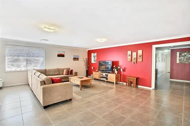 Fifth view of Homely house listing, 6 Whyte Place, Elderslie NSW 2570