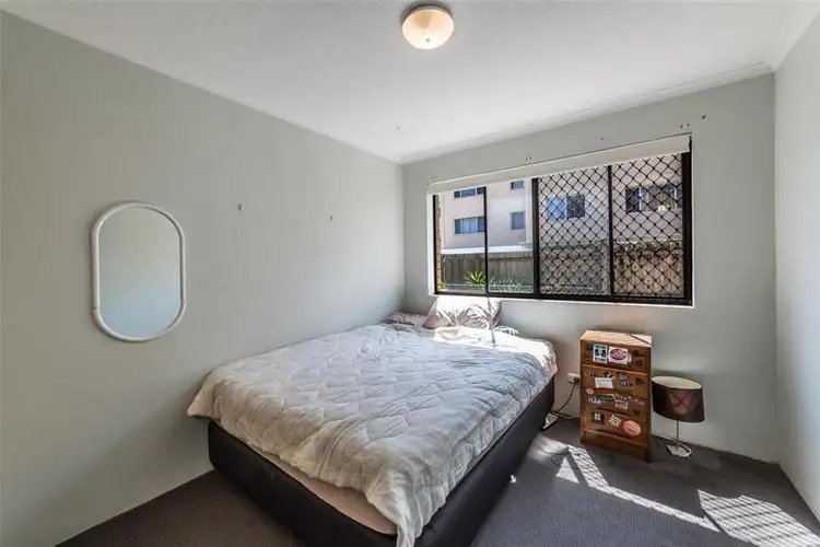 Sixth view of Homely unit listing, 1/152 Surf Parade, Broadbeach QLD 4218
