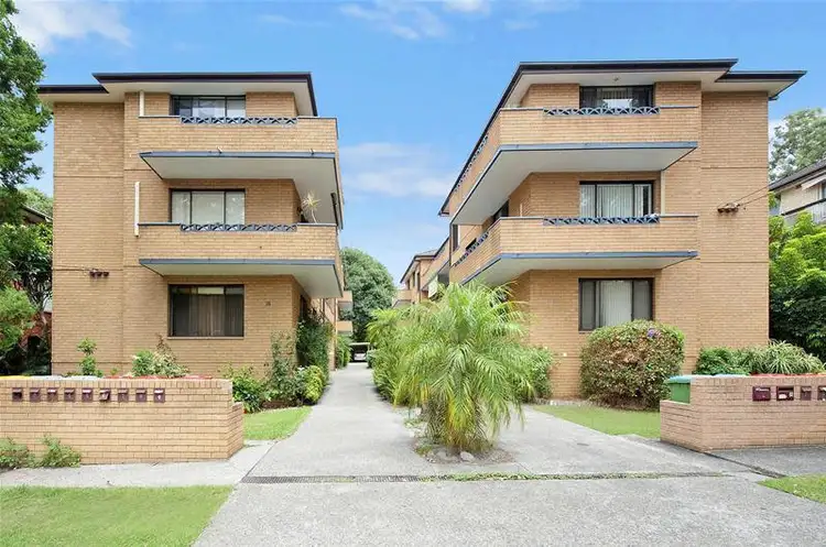 Third view of Homely unit listing, 4/16 Lismore Avenue, Dee Why NSW 2099