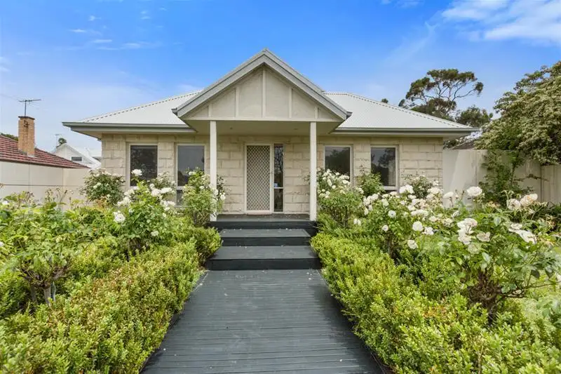 Main view of Homely unit listing, 1/1528 Frankston Flinders Road, Tyabb VIC 3913
