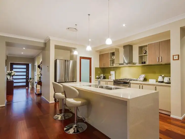 6 Rivermill Terrace, Maudsland QLD 4210