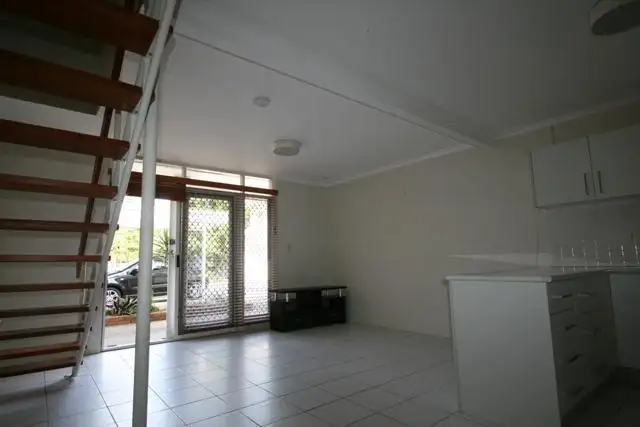 Fourth view of Homely apartment listing, 10 Stanhill Drive, Chevron Island QLD 4217