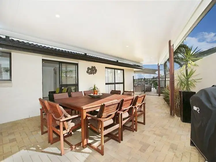 Sixth view of Homely house listing, 2 Dobell Avenue, Paradise Point QLD 4216