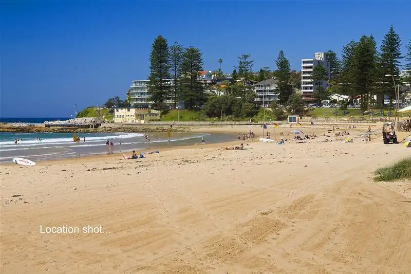 Main view of Homely unit listing, 4/5 Grafton Crescent, Dee Why NSW 2099