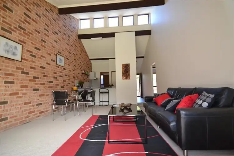 11/27 Bowada Street, Bomaderry NSW 2541