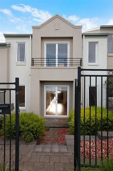 2/4 Merlot Court, Wynn Vale SA 5127