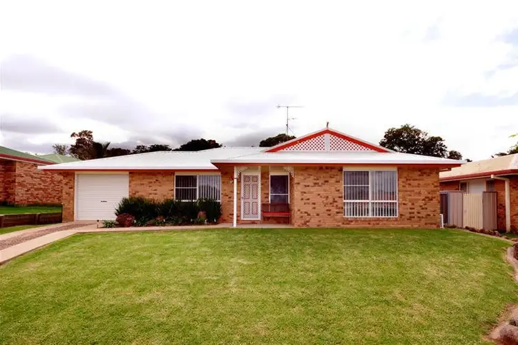 9 Baron Court, Wilsonton QLD 4350