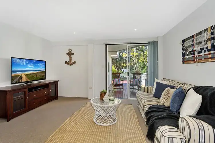 Sixth view of Homely house listing, 10 The Crescent, North Narrabeen NSW 2101