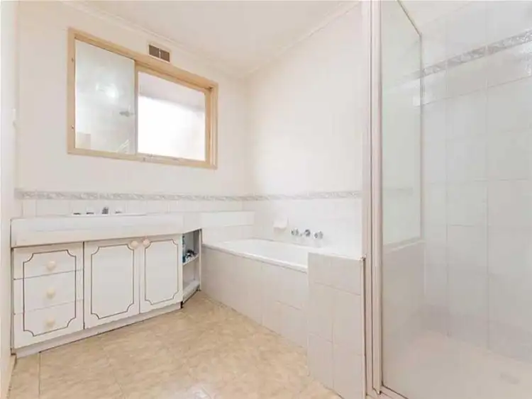 Fifth view of Homely house listing, 4 Fawkner Street, Sunbury VIC 3429