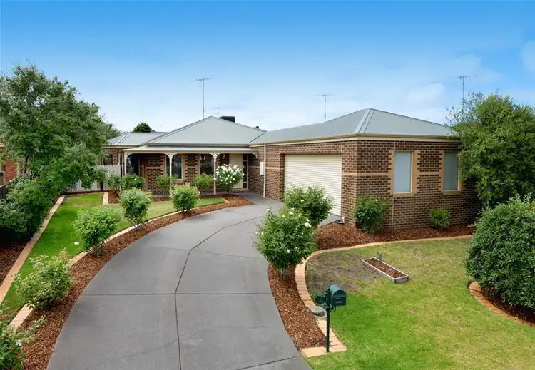 11 Huon Crescent, Leopold VIC 3224