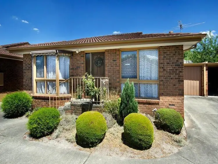 Second view of Homely unit listing, 2/7 Pearwood Street, Ringwood VIC 3134