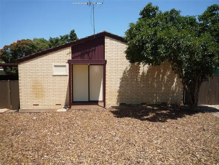 24 Paginton Crescent, Elizabeth East SA 5112