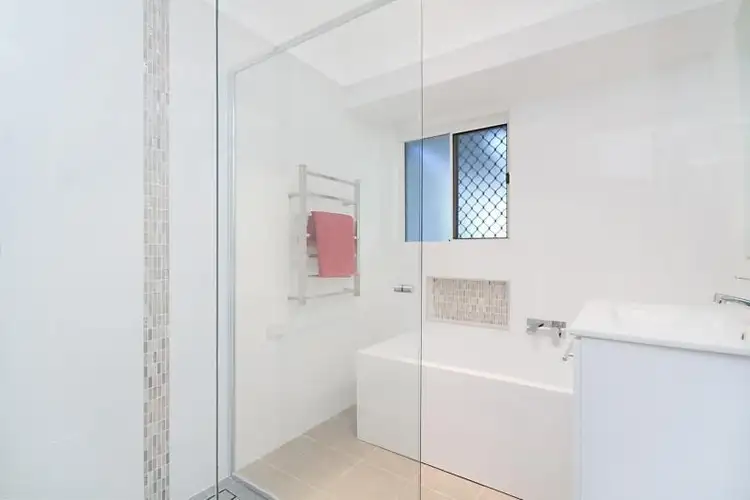 Fifth view of Homely house listing, 2 Billabong Court, Currumbin Waters QLD 4223