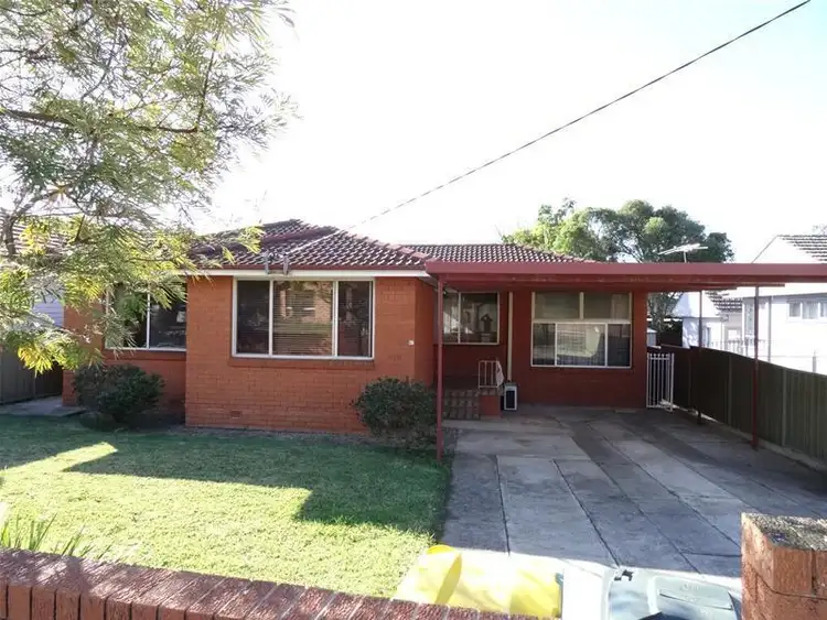 82 Ligar Street, Fairfield Heights NSW 2165