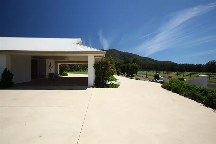 310 Crossmaglen Road, Coffs Harbour NSW 2450