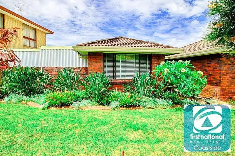 Main view of Homely semi-detached listing, 2/35 Loftus Drive, Barrack Heights NSW 2528