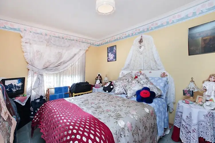 Fourth view of Homely house listing, 5 Kestrel Crescent, Thompson Beach SA 5501