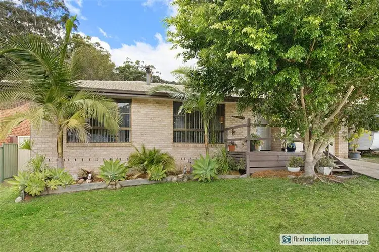 15 Elouera Place, Laurieton NSW 2443