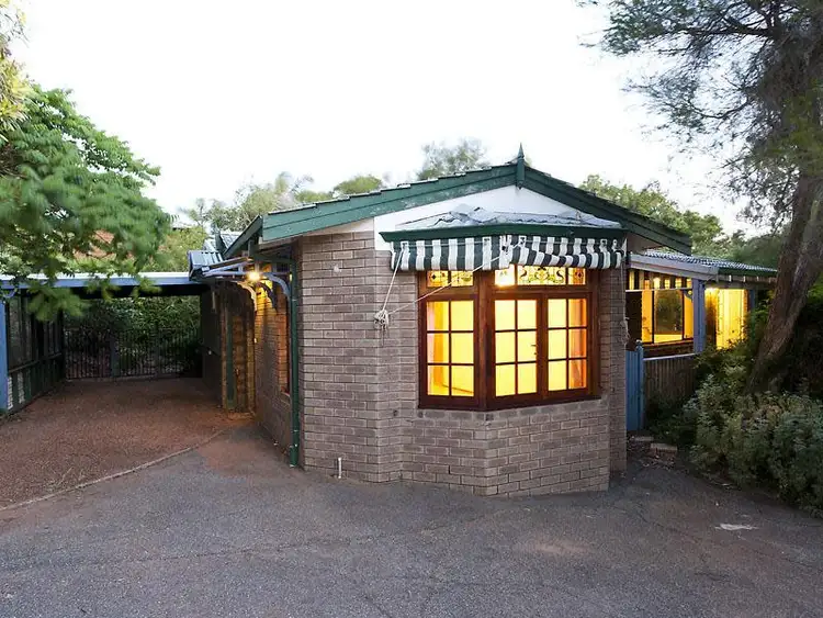 14 Russelia Way, Roleystone WA 6111