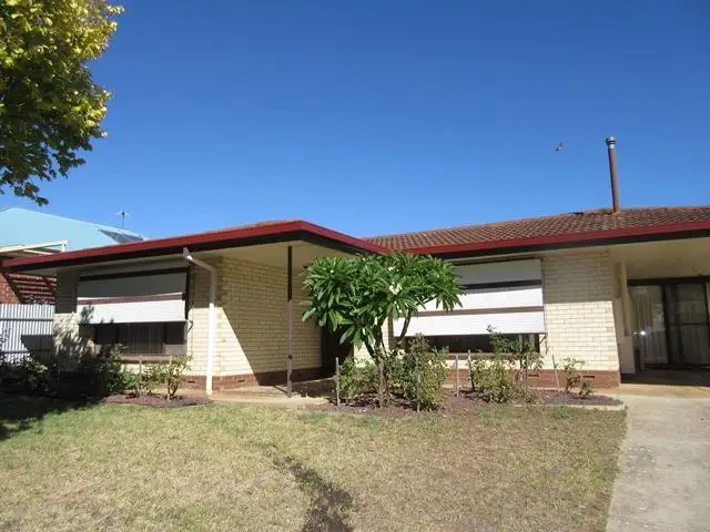 12 Liddiard Street, Mclaren Vale SA 5171