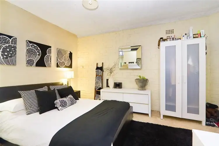 Second view of Homely unit listing, 1/30 Dee Why Parade, Dee Why NSW 2099