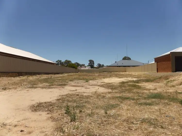 4 Katrine Road, Northam WA 6401