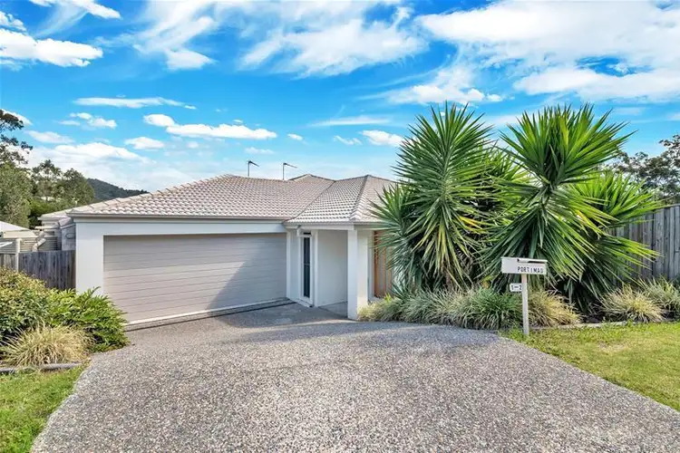 1/2 Portimao Court, Oxenford QLD 4210