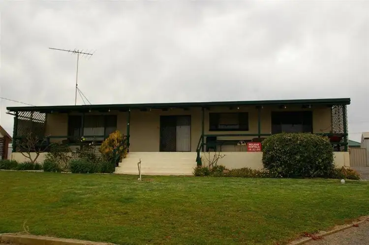 11 Francis Avenue, Point Turton SA 5575