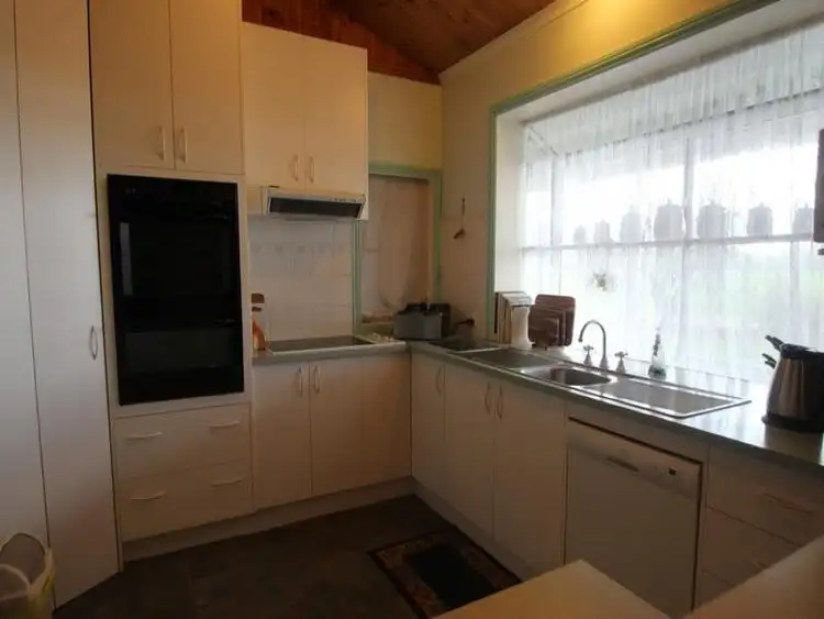 Fourth view of Homely house listing, 1588 Powerline Road (Emanueli), Cobram East VIC 3644