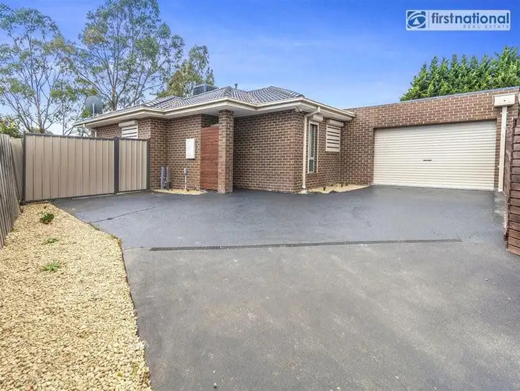 Main view of Homely unit listing, 2/9 karoonda crt, Meadow Heights VIC 3048