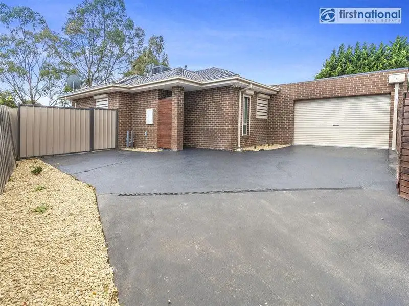 Main view of Homely unit listing, 2/9 karoonda crt, Meadow Heights VIC 3048