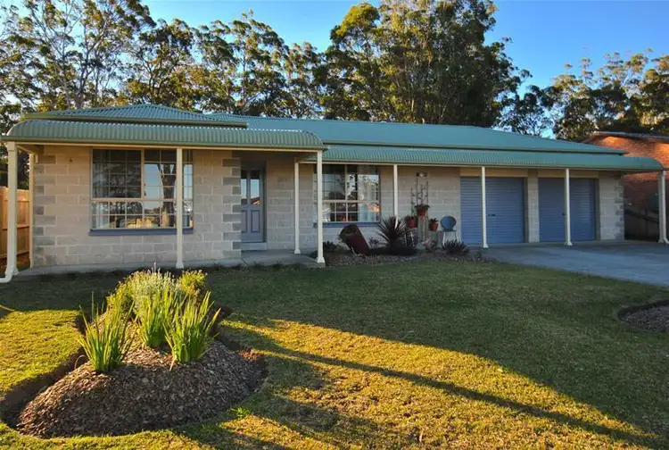 33 Barden Close, Callala Bay NSW 2540