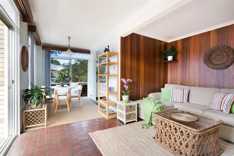 Main view of Homely unit listing, 11/16 Regent Street, Dee Why NSW 2099