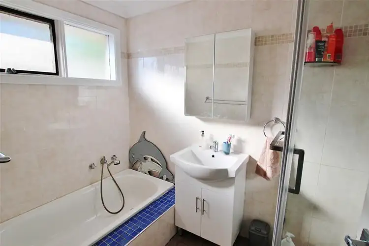 Fifth view of Homely house listing, 7 Leven Place, St Andrews NSW 2566