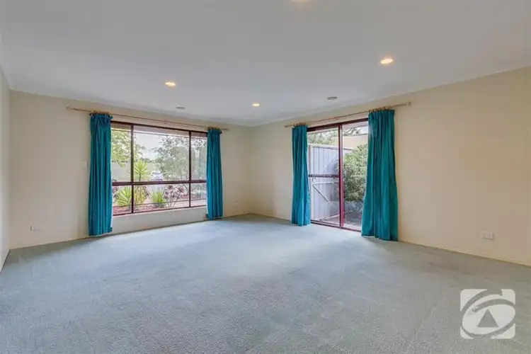 Sixth view of Homely house listing, 44 Kenswick Drive, Hillside VIC 3037