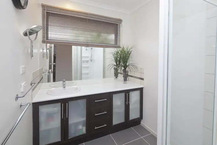 Fifth view of Homely house listing, 21 Aldridge Street, Endeavour Hills VIC 3802