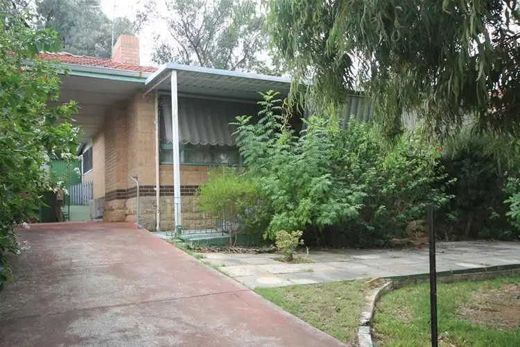 3214 Albany Highway, Mount Nasura WA 6112