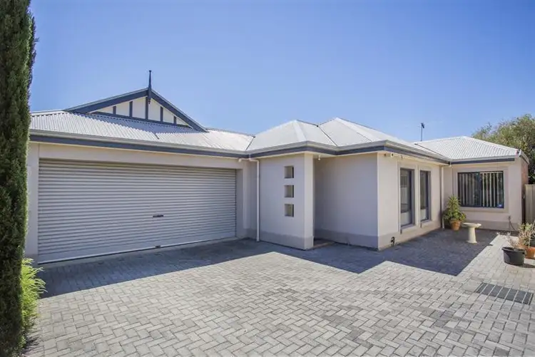 12A Young Street, Seacliff SA 5049