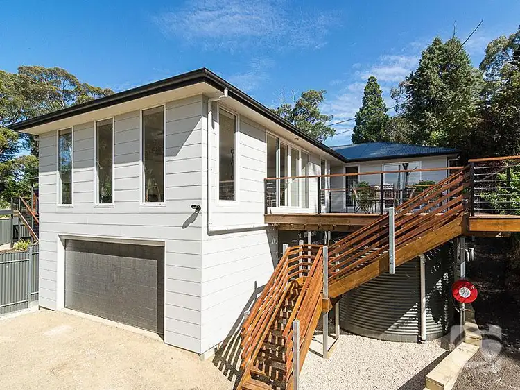 9 Princes Avenue, Crafers West SA 5152