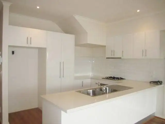 Fourth view of Homely townhouse listing, 4/3-5 Kathryn Road, Knoxfield VIC 3180