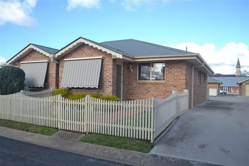 Main view of Homely semi-detached listing, 9/20 Henderson Street, Inverell NSW 2360