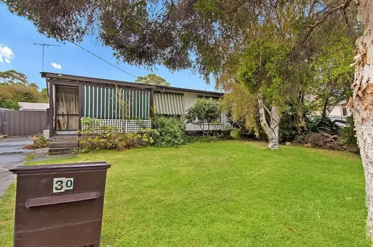 30 Martin Street, Rosebud VIC 3939