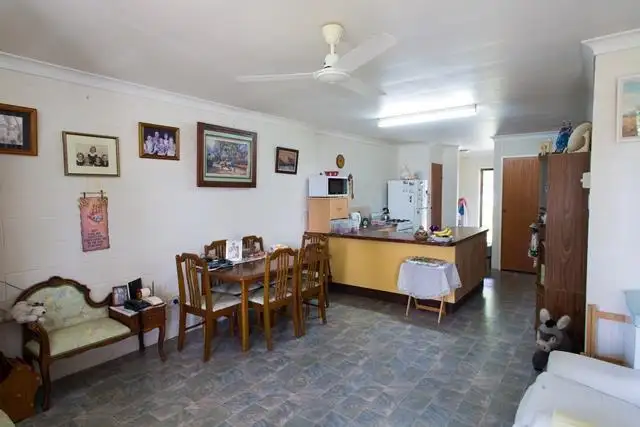 Fifth view of Homely semi-detached listing, 16 Violet Crescent, Rasmussen QLD 4815