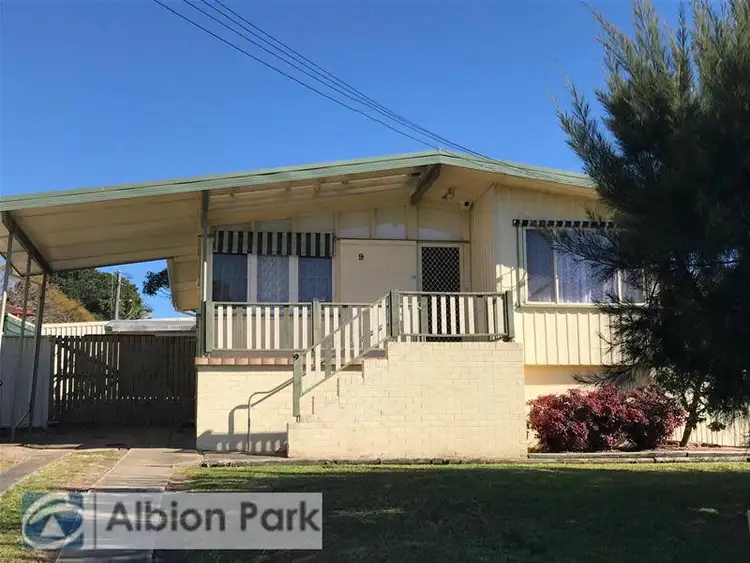 9 Garrard Avenue, Mount Warrigal NSW 2528
