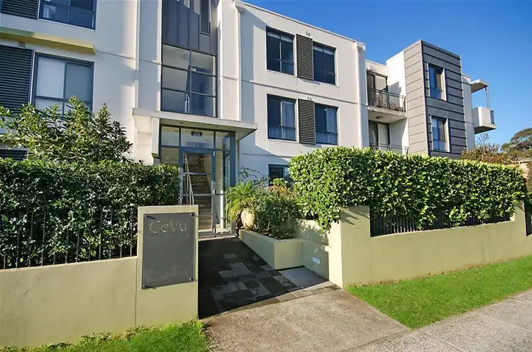 Third view of Homely unit listing, 3/20 Hawkesbury Avenue, Dee Why NSW 2099