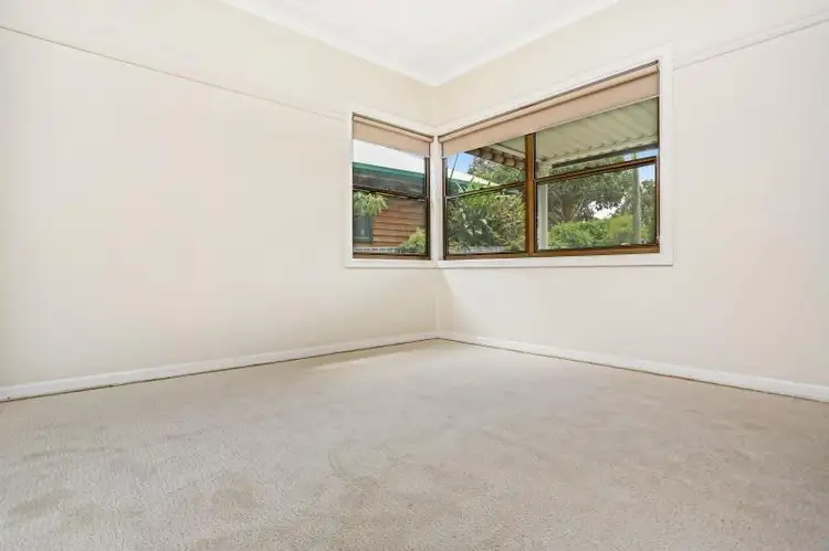 Fourth view of Homely house listing, 10 Burke Place, Birmingham Gardens NSW 2287