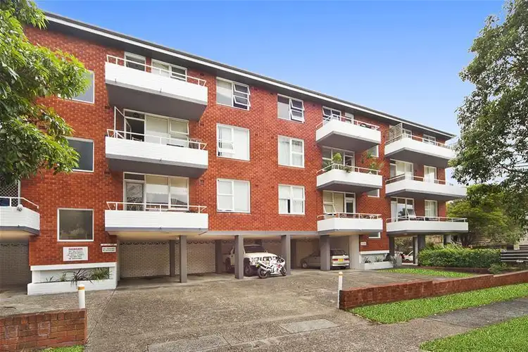Third view of Homely unit listing, 4/47 Dee Why Parade, Dee Why NSW 2099